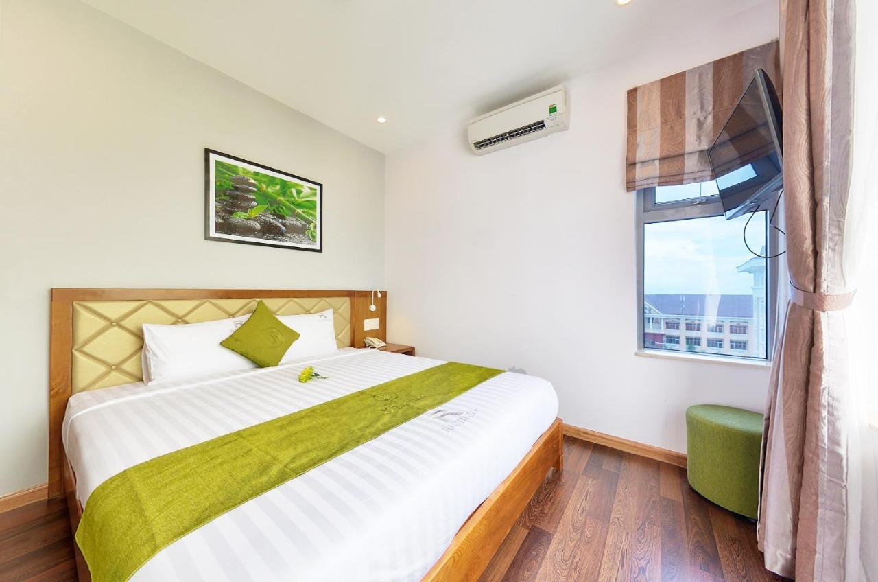 Hang Grand Danang Beach エクステリア 写真